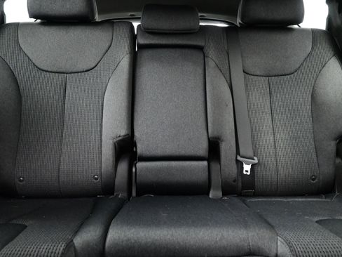 Certified 2022 Hyundai Santa Fe SEL image 17