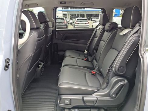 New 2026 Honda Odyssey Touring image 30
