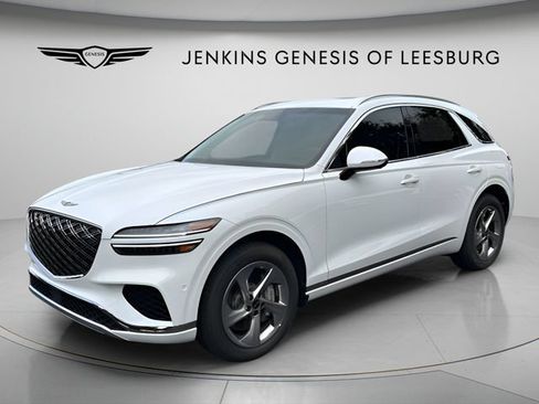 Used 2026 Genesis GV70 2.5T Advanced AWD/4WD image 7