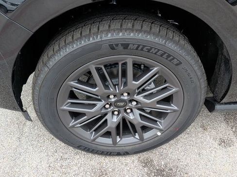 New 2027 Ford Expedition Max Platinum w/ Stealth Appearance Package RWD image 54
