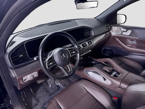 Used 2021 Mercedes-Benz GLS 450 4MATIC image 9