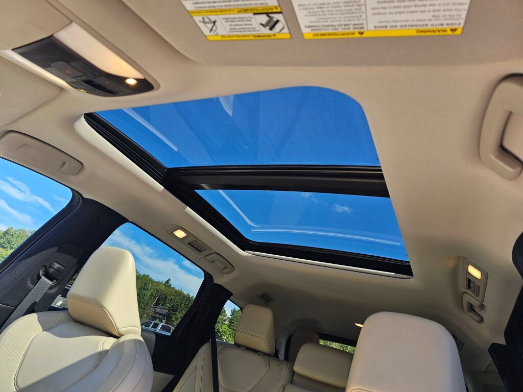 Used 2022 INFINITI QX60 Luxe AWD/4WD image 11