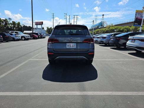 Used 2023 Volkswagen Taos S w/ Driver Assistance Package image 6