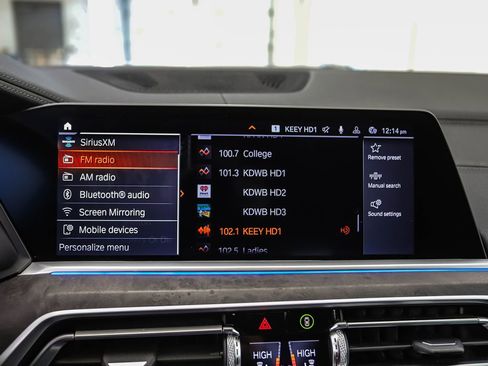 Used 2021 BMW X5 xDrive40i w/ Convenience Package AWD/4WD image 17