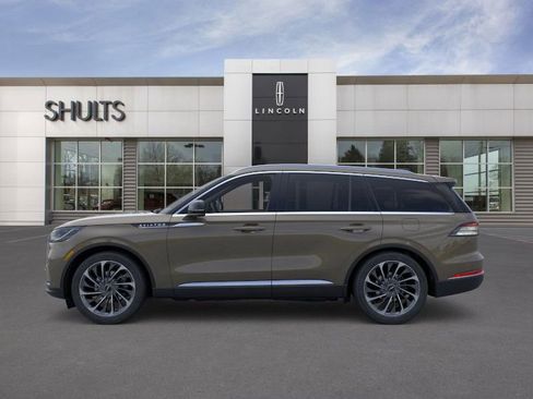 New 2025 Lincoln Aviator Reserve w/ Luxury Package image 7