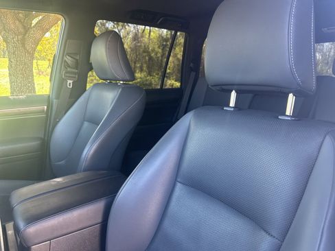 Used 2022 Lexus GX 460 460 w/ Black Line Special Edition image 18