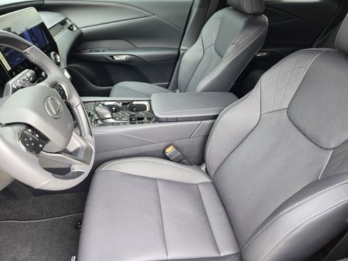 New 2026 Lexus RX 350 FWD image 5