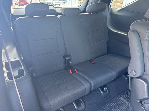 Certified 2024 Chevrolet Traverse Z71 w/ LPO, Floor Liner Package image 42