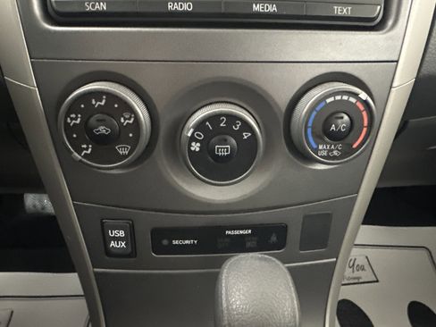Used 2012 Toyota Corolla S FWD image 15