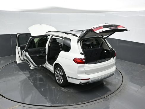 Used 2021 BMW X7 xDrive40i w/ Premium Package AWD/4WD image 73