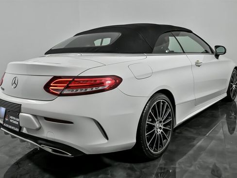 Used 2017 Mercedes-Benz C 300 Cabriolet image 11