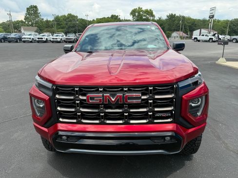Used 2024 GMC Canyon AT4X AWD/4WD image 12