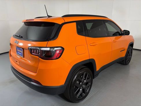 New 2026 Jeep Compass Latitude AWD/4WD image 8