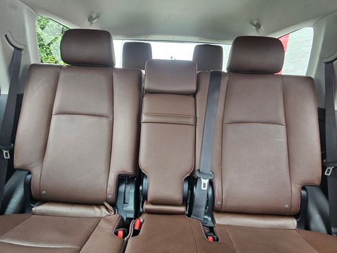 Used 2022 Toyota 4Runner Limited image 25