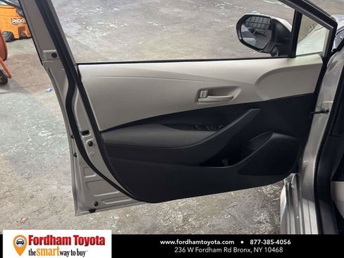 Used 2026 Toyota Corolla LE w/ LE Premium Package FWD image 15