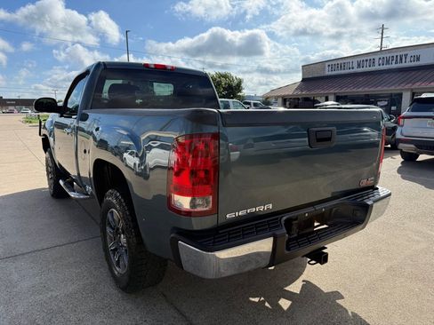 Used 2008 GMC Sierra 1500 W/T w/ SL Package RWD image 5