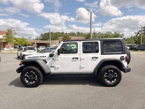 Used 2025 Jeep Wrangler Unlimited Rubicon 4xe w/ Safety Group image 6