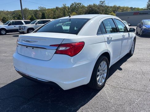 Used 2014 Chrysler 200 Touring w/ Cold Weather Group image 7