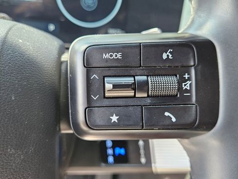 Used 2025 Hyundai Santa Fe Calligraphy image 27