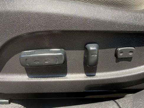 Used 2014 Hyundai Sonata Limited w/ Technology Package 05 FWD image 25