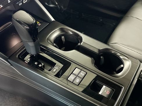 New 2026 Subaru Outback Premium image 15