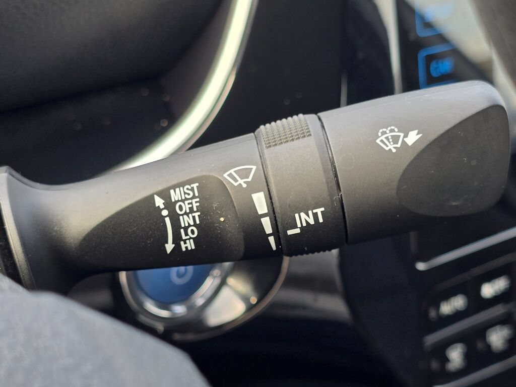 Used 2017 Toyota Prius Two FWD image 27