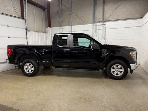 Used 2023 Ford F150 XL w/ XL Chrome Appearance Package AWD/4WD image 7