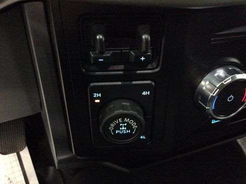 Used 2024 Ford F150 XLT w/ Tow/Haul Package AWD/4WD image 23