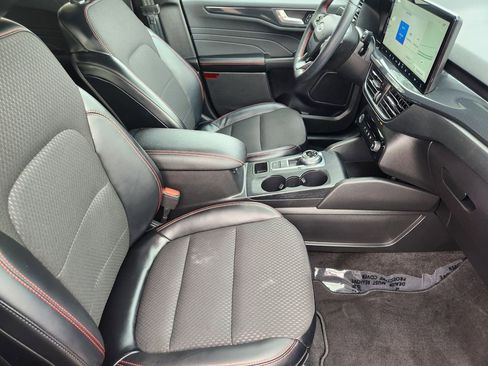 Used 2024 Ford Escape ST-Line Select w/ Tech Pack #1 AWD/4WD image 5