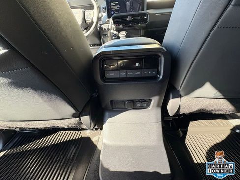 Used 2024 Toyota Land Cruiser image 25