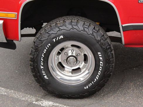 Used 1991 Chevrolet Blazer 4WD image 35