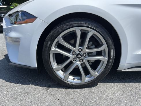 Used 2022 Ford Mustang Premium w/ Equipment Group 201A RWD image 12
