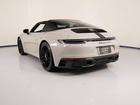 Certified 2022 Porsche 911 Targa 4 GTS image 9