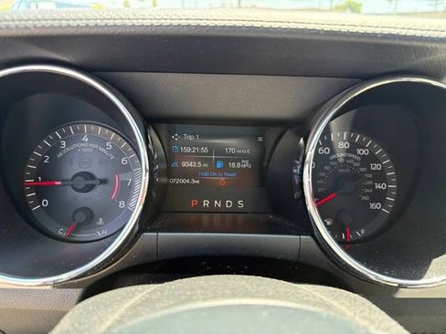 Used 2015 Ford Mustang Premium RWD image 6