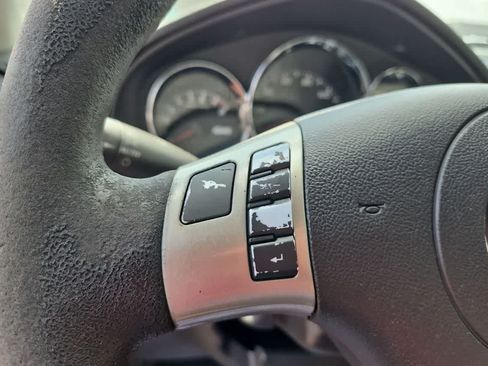 Used 2010 Pontiac G6 Sedan FWD image 22