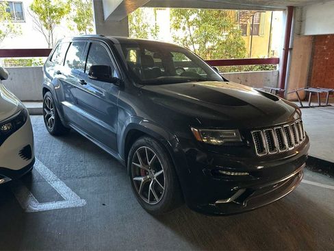 Used 2016 Jeep Grand Cherokee SRT w/ Trailer Tow Group IV image 2