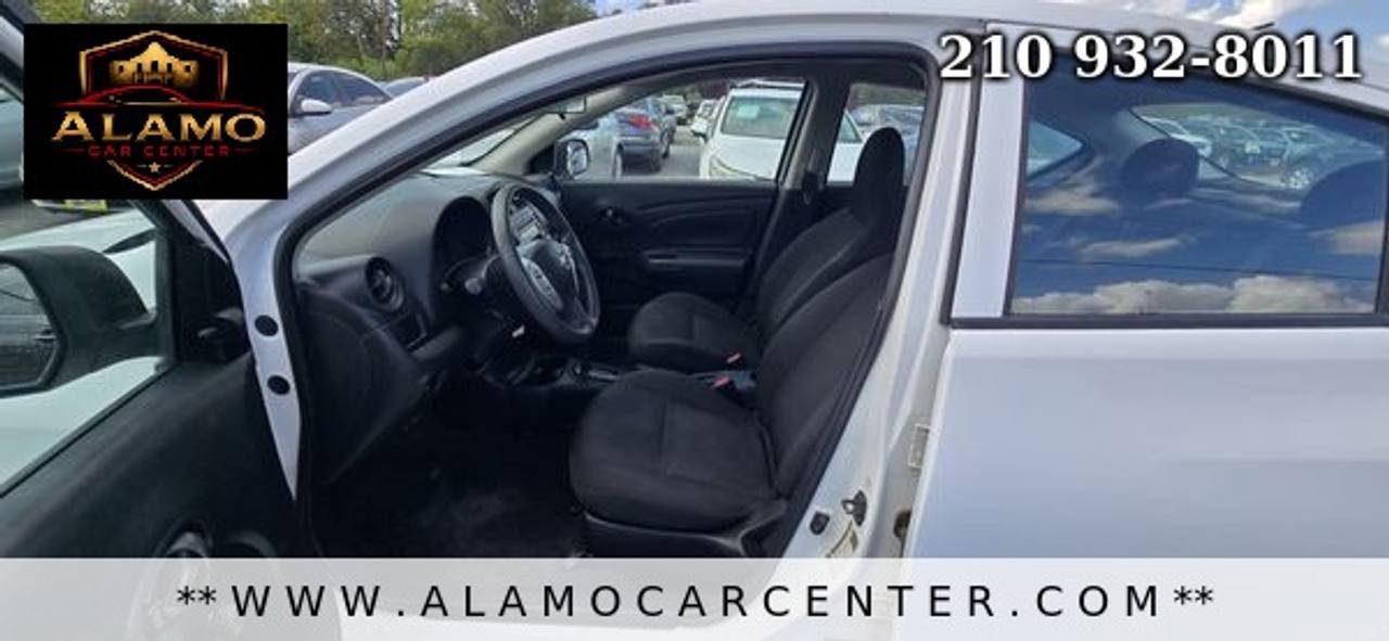 Used 2015 Nissan Versa S Plus FWD image 27