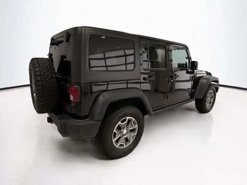 Used 2014 Jeep Wrangler Unlimited Rubicon w/ Max Tow Package AWD/4WD image 7