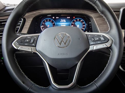 New 2026 Volkswagen Atlas SEL AWD/4WD image 37