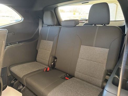 New 2026 GMC Acadia Elevation image 32