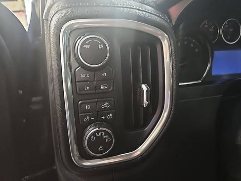 Used 2019 Chevrolet Silverado 1500 LT w/ All-Star Edition AWD/4WD image 14