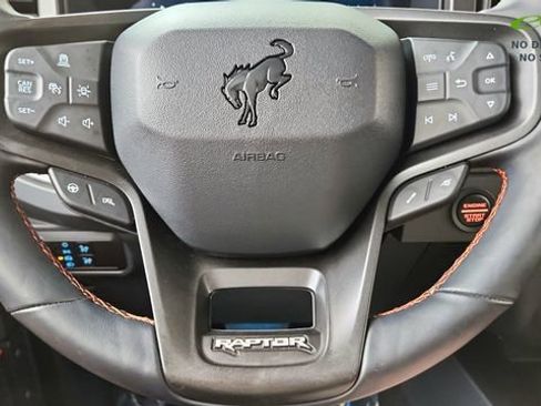 Used 2025 Ford Bronco Raptor AWD/4WD image 39