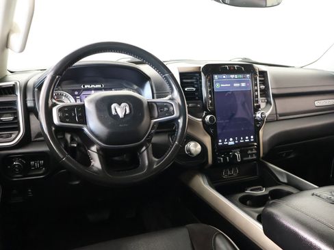 Used 2022 RAM 1500 Laramie RWD image 2