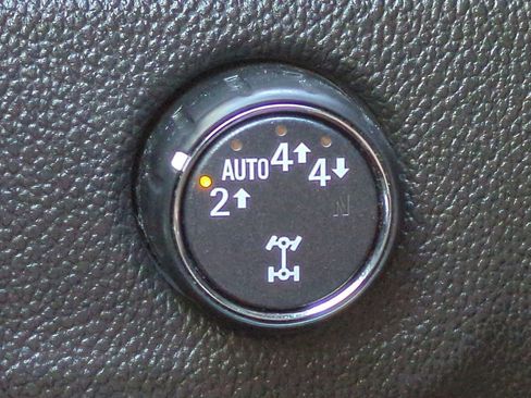 Used 2020 Chevrolet Colorado Z71 image 28