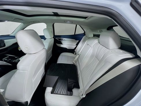 New 2026 Buick Envision Avenir AWD/4WD image 24