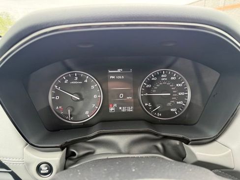 Used 2025 Subaru Outback Premium w/ Popular Package #1A AWD/4WD image 15