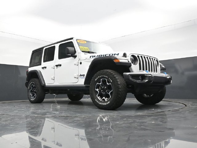 Used 2022 Jeep Wrangler Unlimited Rubicon 4xe w/ Cold Weather Group AWD/4WD image 55