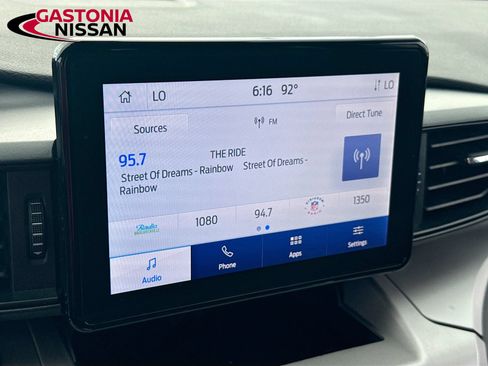 Used 2023 Ford Explorer XLT AWD/4WD image 19