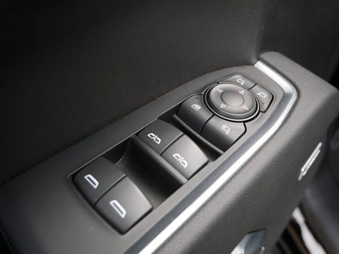 Used 2023 GMC Sierra 1500 SLT w/ SLT Premium Package image 16