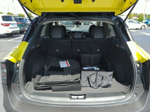 New 2026 Nissan Kicks SR w/ Interior Electronics Package FWD image 19